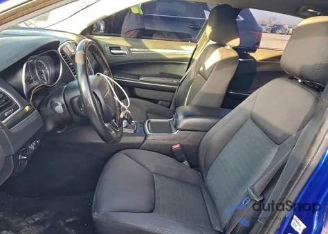 2020 Chrysler 300 Touring из США, поврежденный, VIN 2C3CCAAG7LH239183